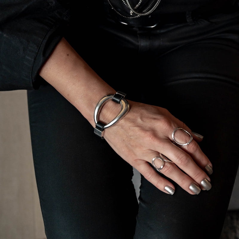 Soft black leather bracelet with metal element (BR-352)