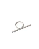 Geometric Bar Knuckle Ring in shiny silver zinc alloy, featuring a long bar design for a bold, edgy look.