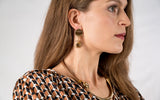 Gold-plated pendant earrings with swarovski stones in colorado topaz color