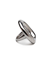 Chunky circle ring in shiny gold-plated stainless steel, featuring a modern, irregular design that creates visual interest.