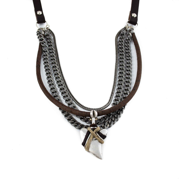 Necklace with metal tooth and iron chains (NC-1016)