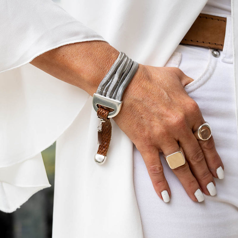 Bold snake chains bracelet with neutral woven leather band (BR-460)