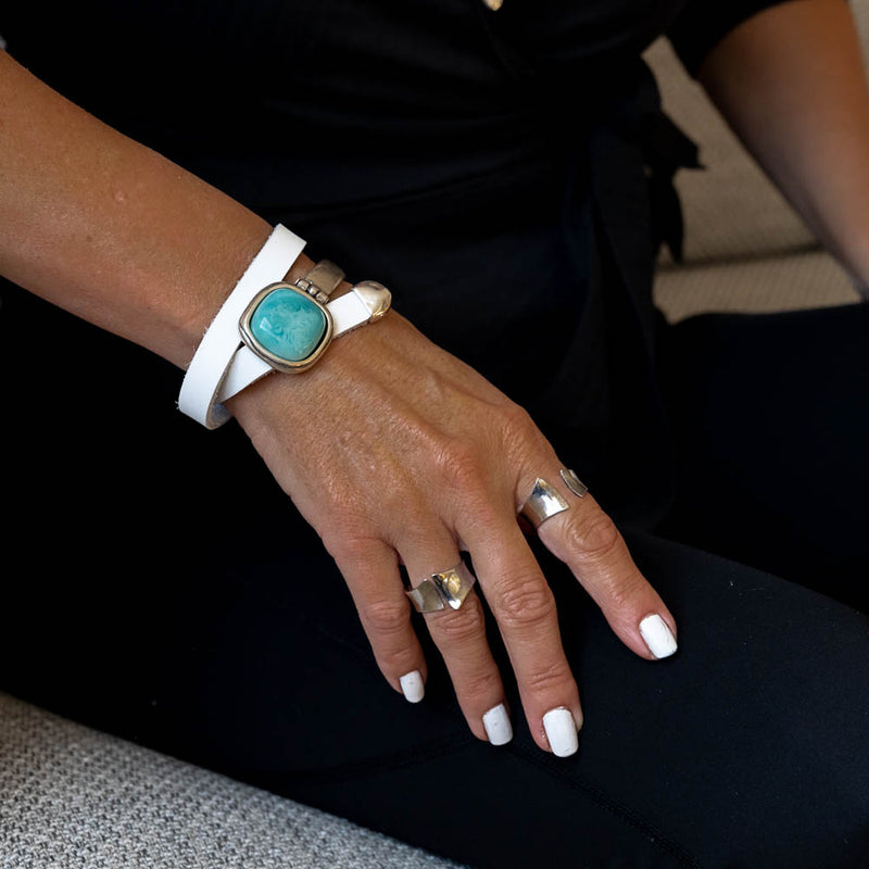 White leather wrap bracelet with turquoise resin stone bracelet (BR-464)