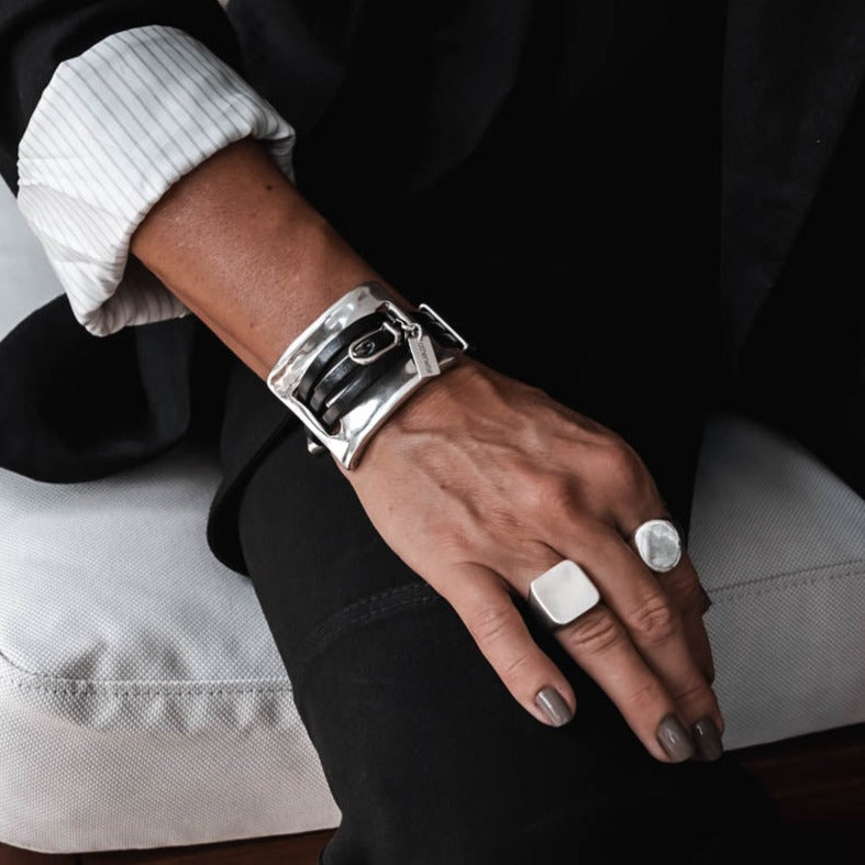 Bracelet with soft black leather strips and metal design (BR-488)