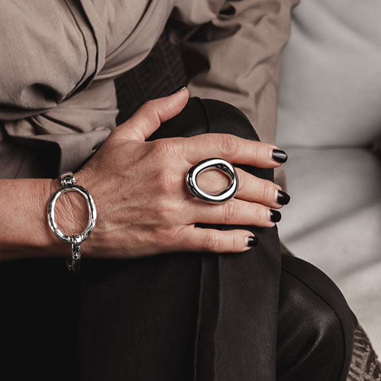 Circle Ring (R-2102)