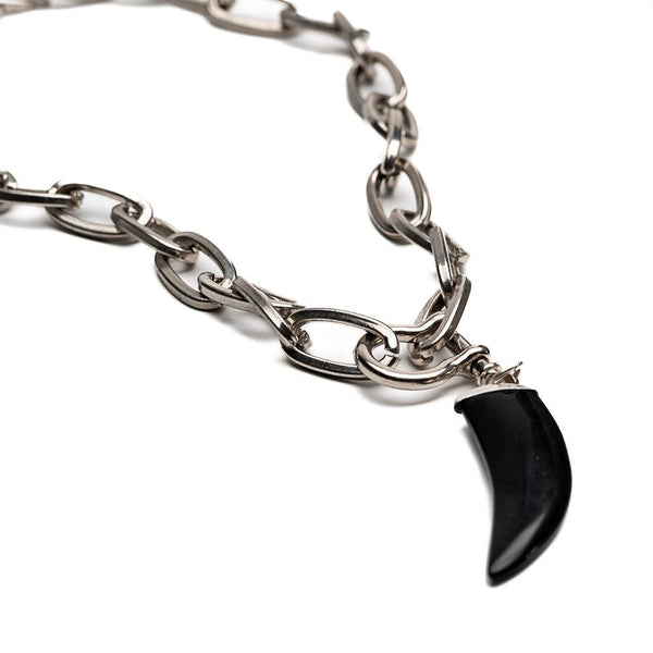 Brutalist Necklace with gemstone tooth pendant, Edgy Agate pendant hangs from chunky steel chain with U bolt shackle