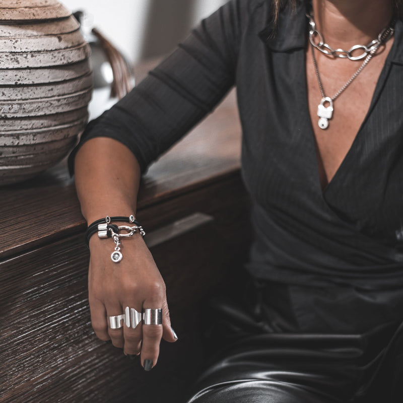 Trendy silver-plated necklace with chains and key and padlock pendant, unique gift for woman