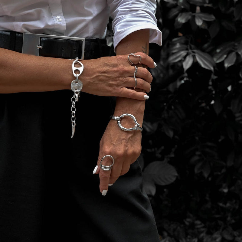 Unode50 style bangle, Chunky hammered loop cuff bracelet