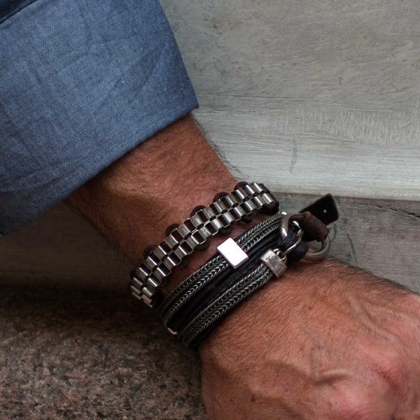 Men's double chunky box chain bracelet interwoven with dark brown leather for a strong look, gift for him, strong chain bracelet for men
