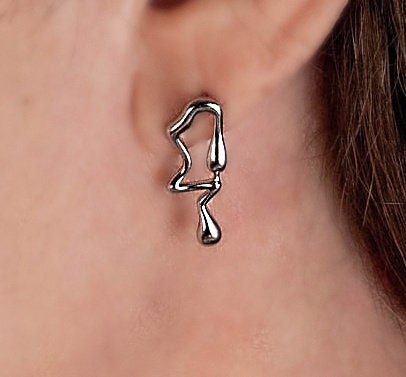 Asymmetric Lava Drop Earrings, Mismatched geometric design stud earrings, Dripping Silver Earrings