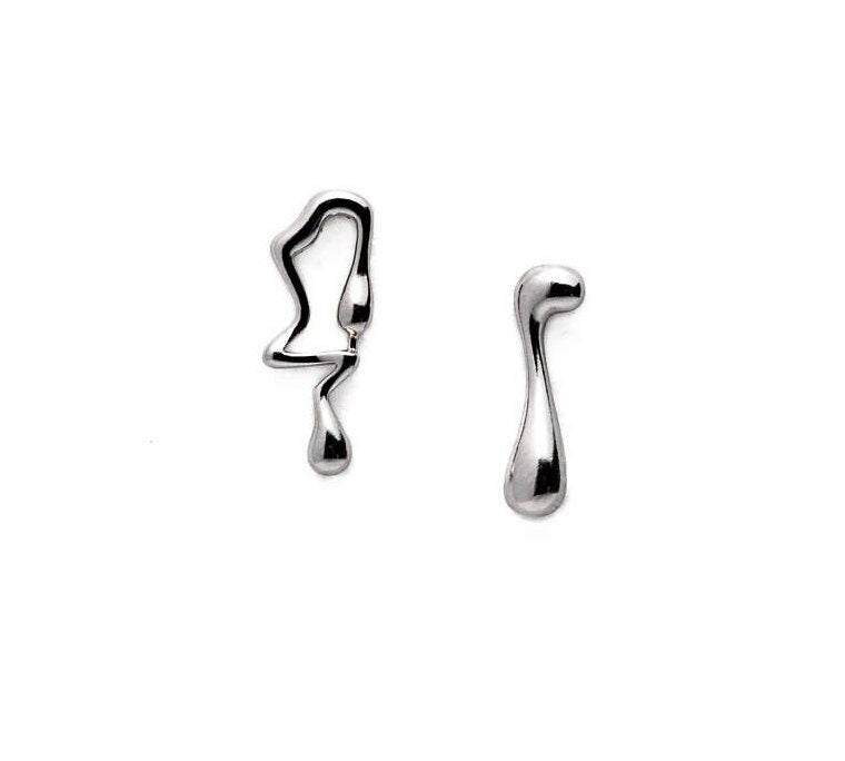 Asymmetric Lava Drop Earrings, Mismatched geometric design stud earrings, Dripping Silver Earrings