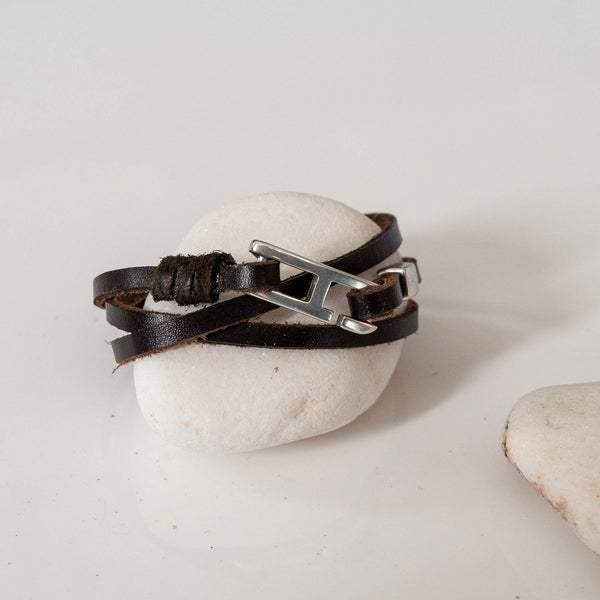 Simple leather wrap bracelet for men with zamak buckle