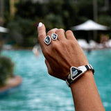 Bracelet with silver black triangular Austrian crystal
