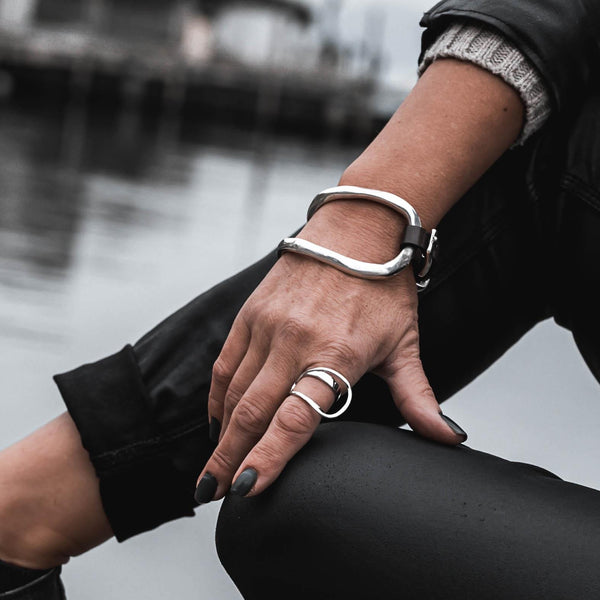 Bold metal and leather bracelet, Uno de 50 style bracelet, Unisex edgy and unique Jewelry