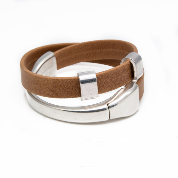 Soft leather Bracelet in light brown with magnetic closure, wrap leather bracelet, for women, for girlfriend, for men, magnetic clasp