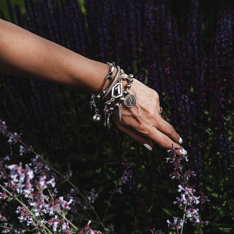 Silver ball chain bracelet with pendants, Chunky chain bracelet ideal for an everyday look, great gift idea for woman