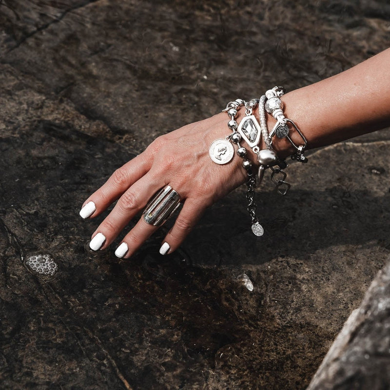 Silver ball chain bracelet with pendants, Chunky chain bracelet ideal for an everyday look, great gift idea for woman