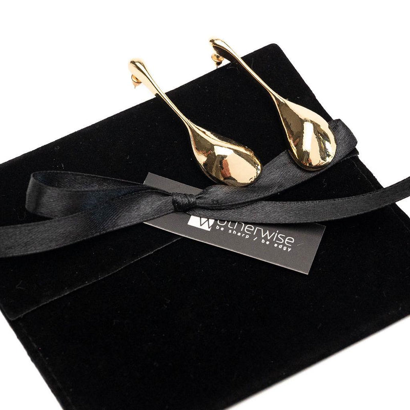 Edgy Chic Earrings in silver and gold, large long modern abstract gold earrings. Minimalist Metal Chunky Water Drop Earrings For Women