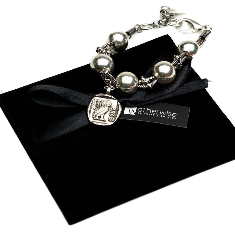 Chunky silver metal beads bracelet, Oversized Ball snake chain cuff, uno de 50 style bracelet