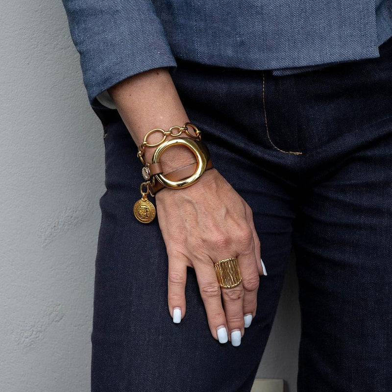 Gold triple wrap bracelet with beige leather in Unode50 style, Metal and leather cuff with stainless steel chain for a Sharp and Chic look