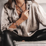 Bracelet with ball chain, leather and ring and bar closure made in the Unode50 style
