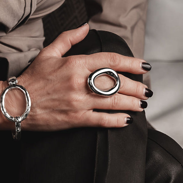 Circle Ring (R-2102)