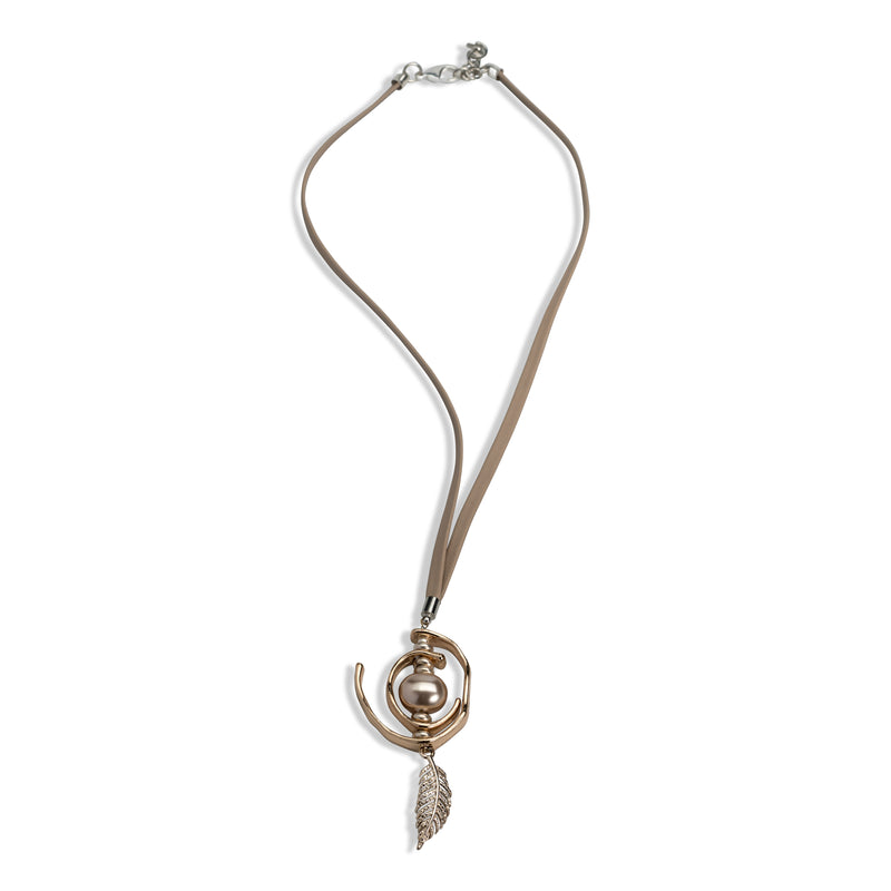 Unode50 style gold and pearl necklace with beige leather (NC-1106)