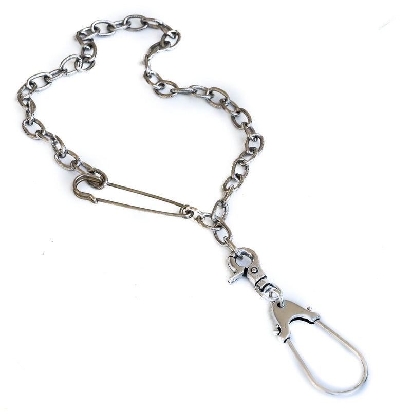 Chunky necklace with safety pin and key ring (NC-1166)