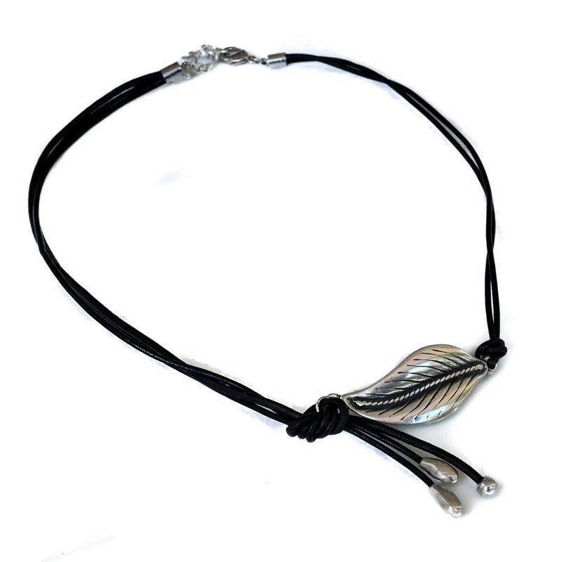 Leaf-shaped necklace (NC-1167)