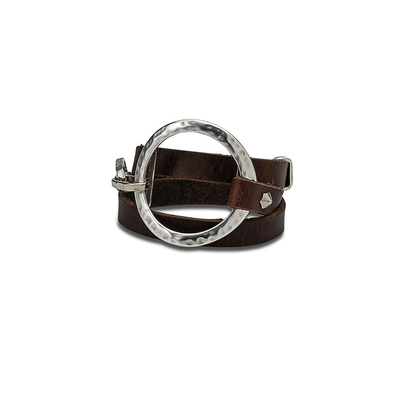 Double wrap leather bracelet with hammered metal hoop (BR-181)