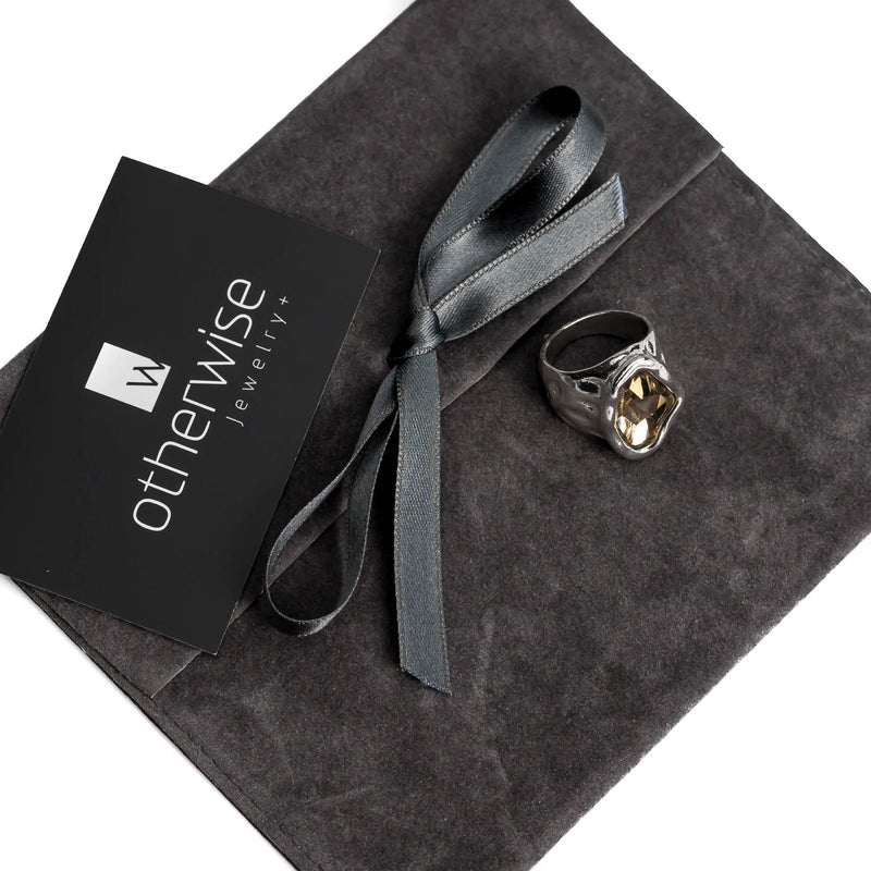 Elegant irregular crystal ring (R-2048) ​