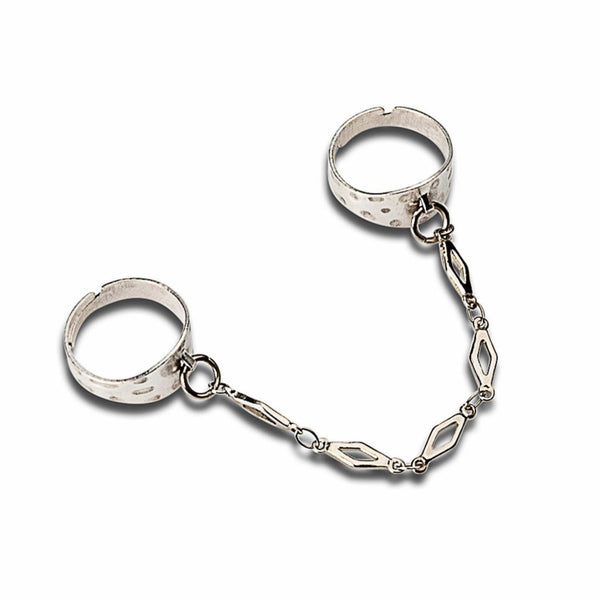 Double rings with chain (R-2070)