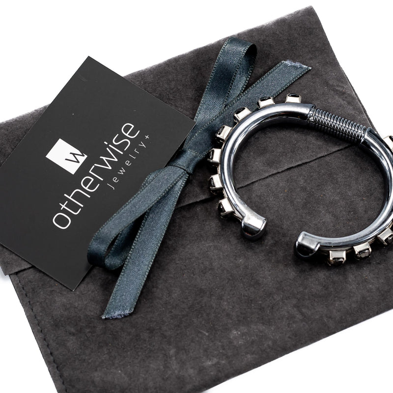 Bracelet - Gun Metal Bangle With White Leather And Dark Silver Strass  (BR-235)