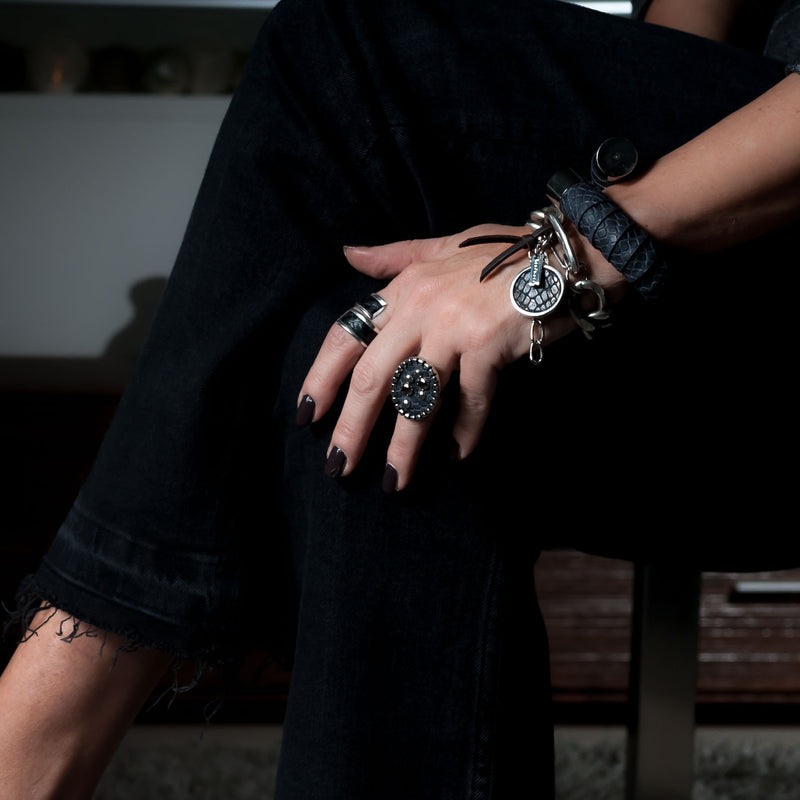 Chunky silver-plated chain and elements bracelet (BR-276)​