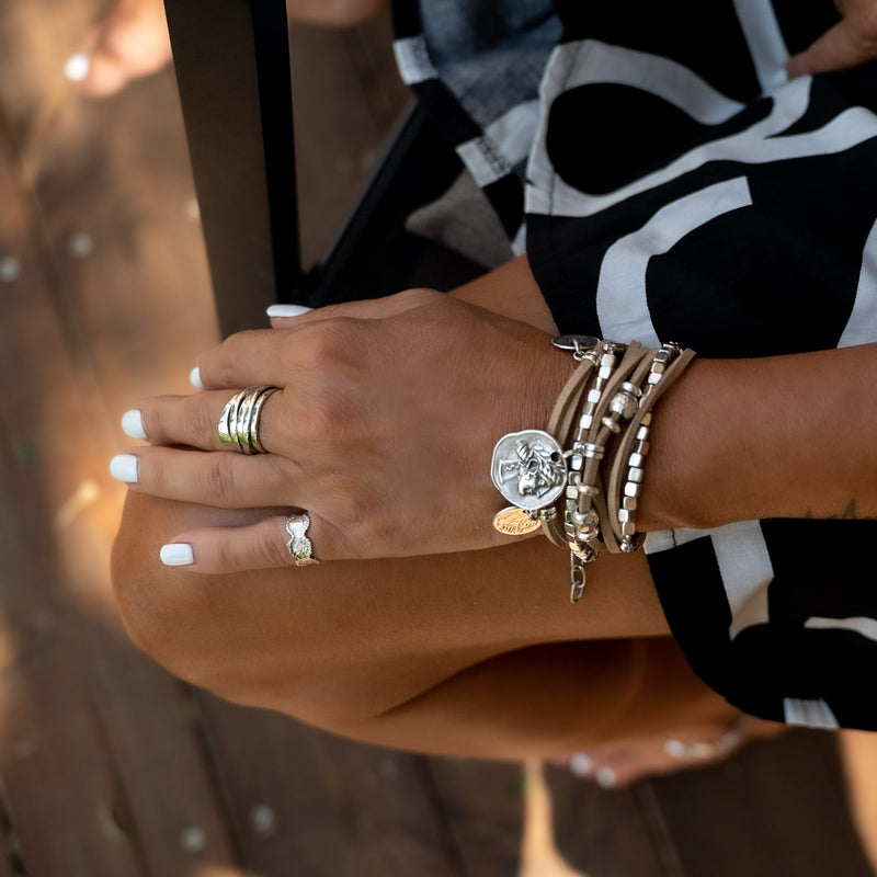 Silver pinky ring/toe ring (R-2057) ​