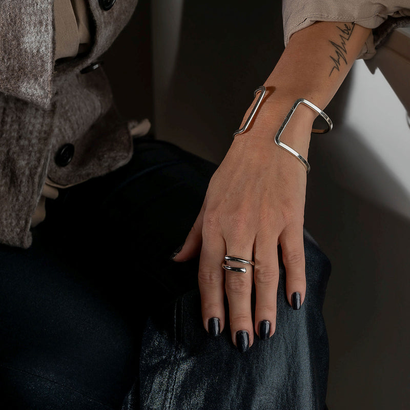 Minimalist 925 Sterling Silver Ring (R-2060)