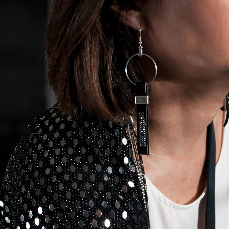 Earrings made of black leather with strass and silver-plated elements (E-4005) - Otherwise Jewelry+