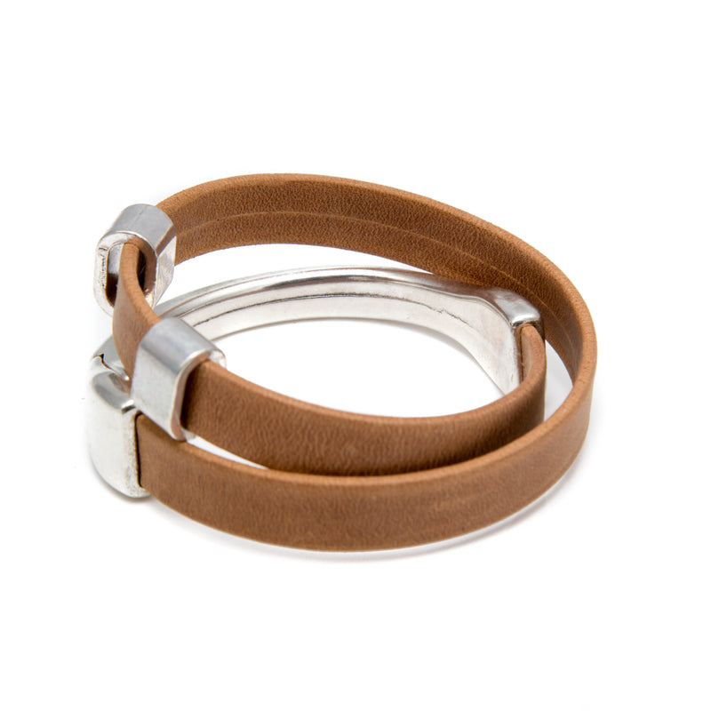 Bracelet with silver-plated component on light brown leather (BR-268) - Otherwise Jewelry+ 3