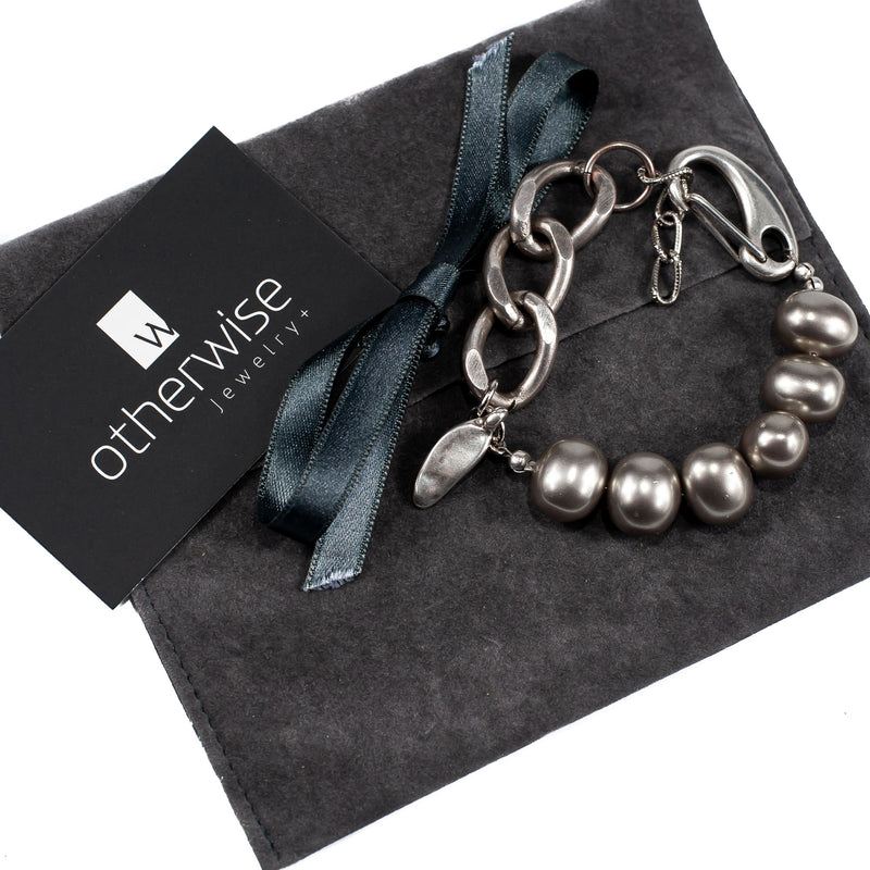 Shell Pearl bracelet in silver tones with thick silver-plated brass chain (BR-310) - Otherwise Jewelry+