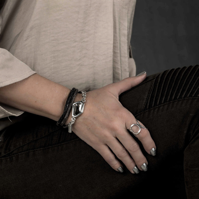 Bracelet - Bracelet In Stitched Leather In Brown Reptile Print With Swarovski Crystal Design (BR-236)
